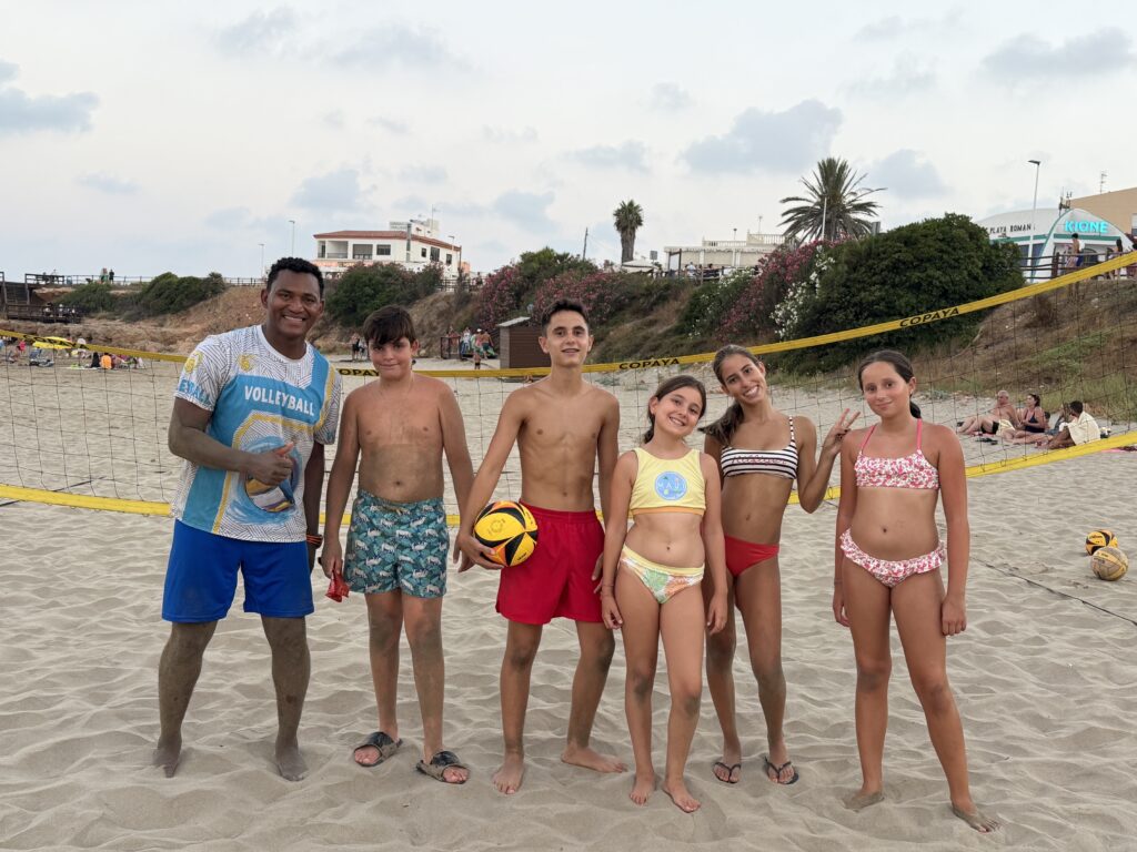 beach volley fun alcossebre clases para niños y adutos